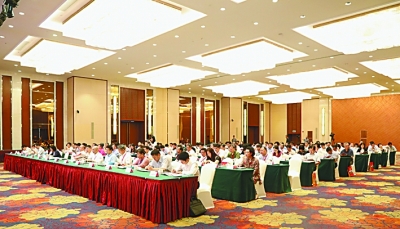 “红船精神”永放光芒——2019“红船论坛”与会代表发言摘登 “红船精神”永放光芒——2019“红船论坛”与会代表发言摘登